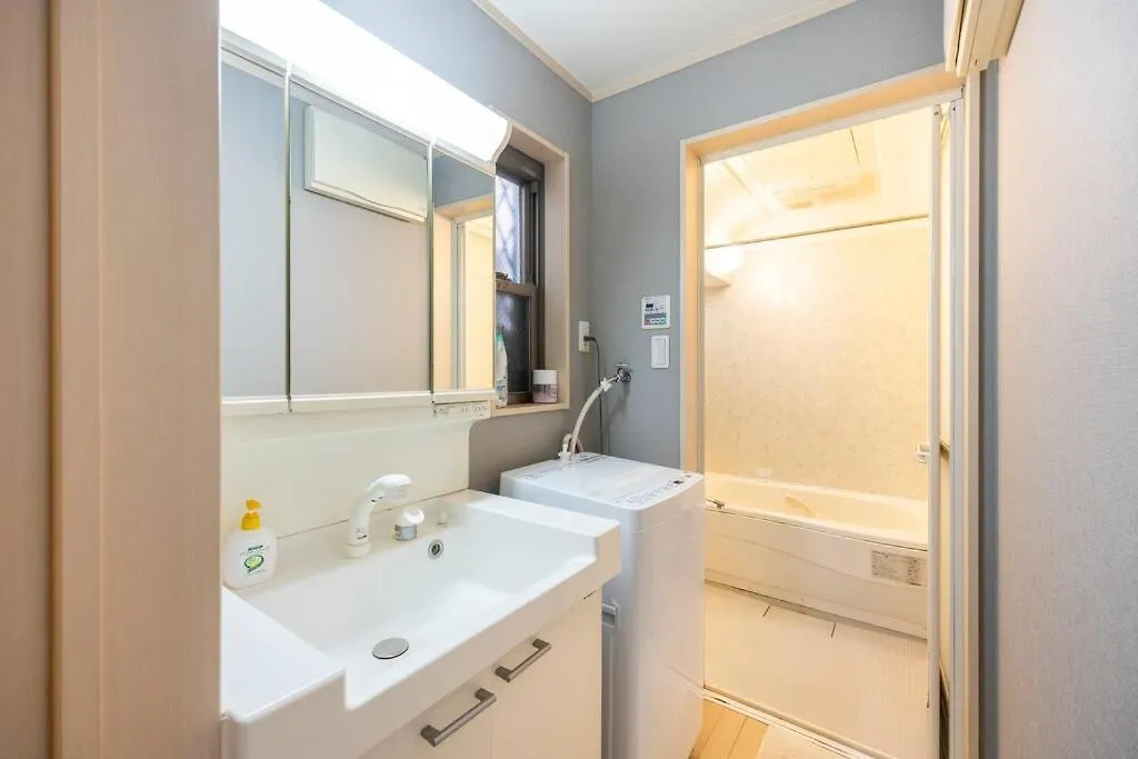 Crown大島 Apartment Tokyo