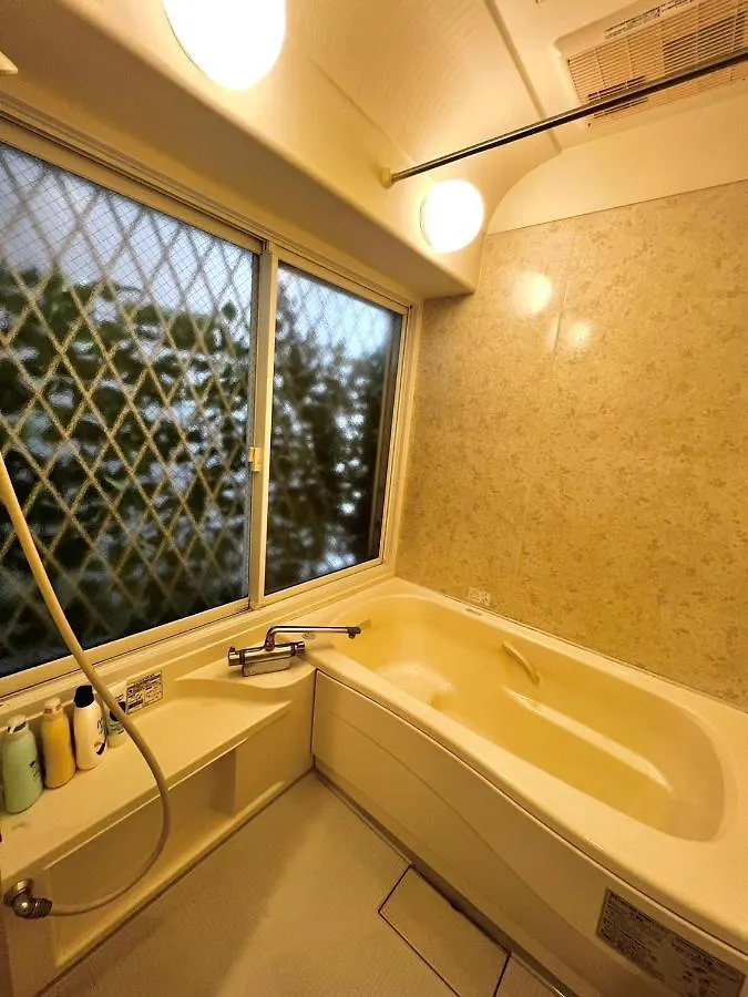 Apartamento Crown大島 Tokio