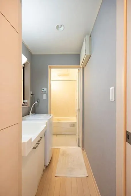 Apartamento Crown大島 Tokio