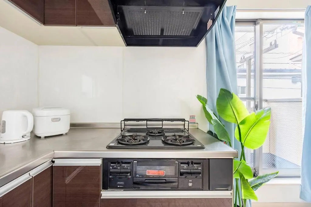 Apartamento Crown大島 Tokio